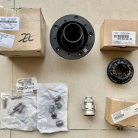 保时捷GT3 RS轮毂中央止锁 水泵 机脚胶 油底壳