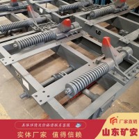 抱轨式阻车器用于矿山轨道运输系统中