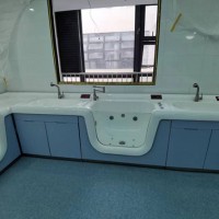 婴儿洗浴设备母婴店婴儿游泳洗澡设备