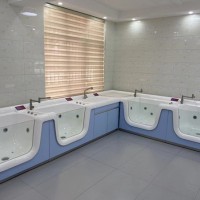 新生儿 护理台 婴儿游泳池 宝宝洗浴中心